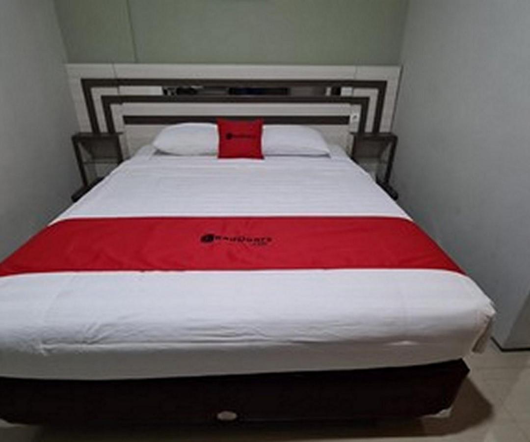 Gaia Asri Hotel Pamanukan Hilir エクステリア 写真